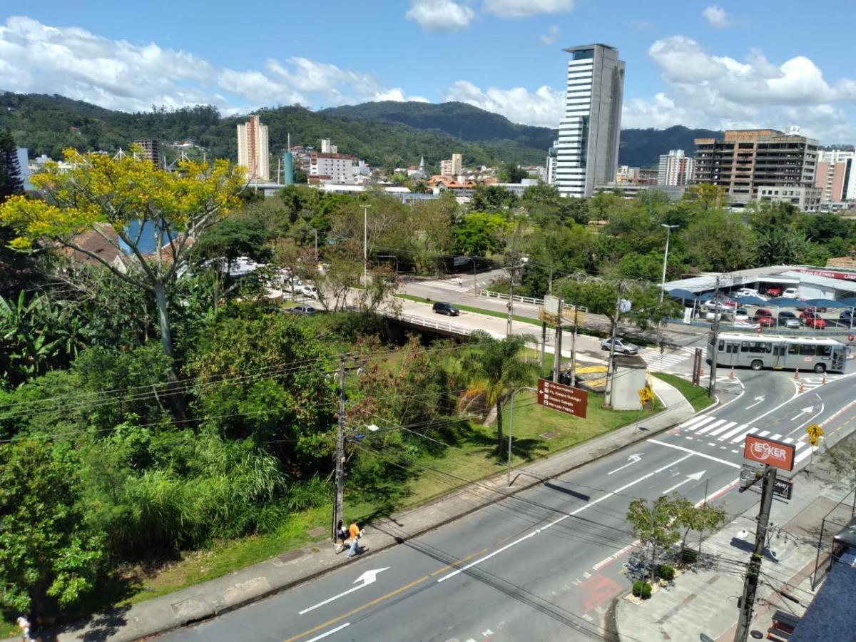 Ao Lado Da Germanica Apartment Blumenau